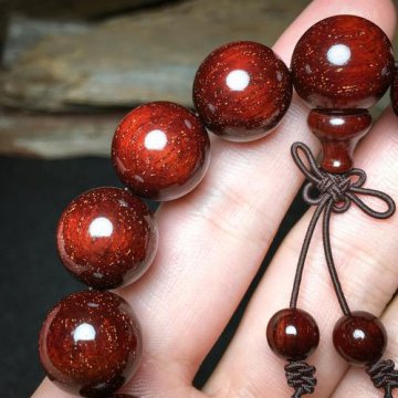 小叶紫檀手串怎么鉴别真假