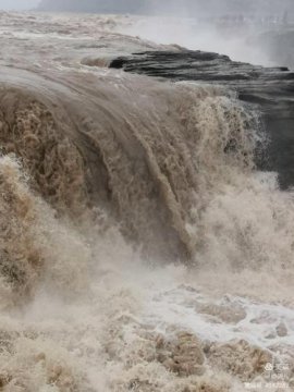 气吞山河气魄的诗句