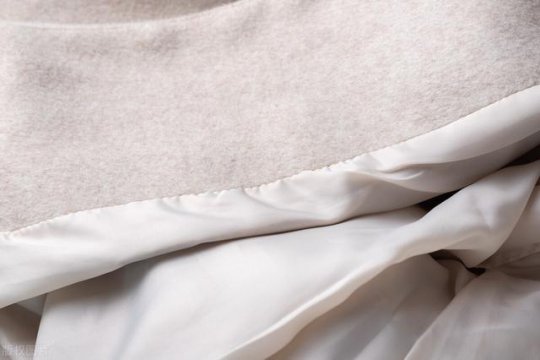 聚酯纤维和棉哪个好