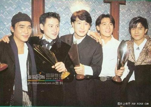 四大天王是哪四个明星，90年代香港最受欢迎的四位男歌星